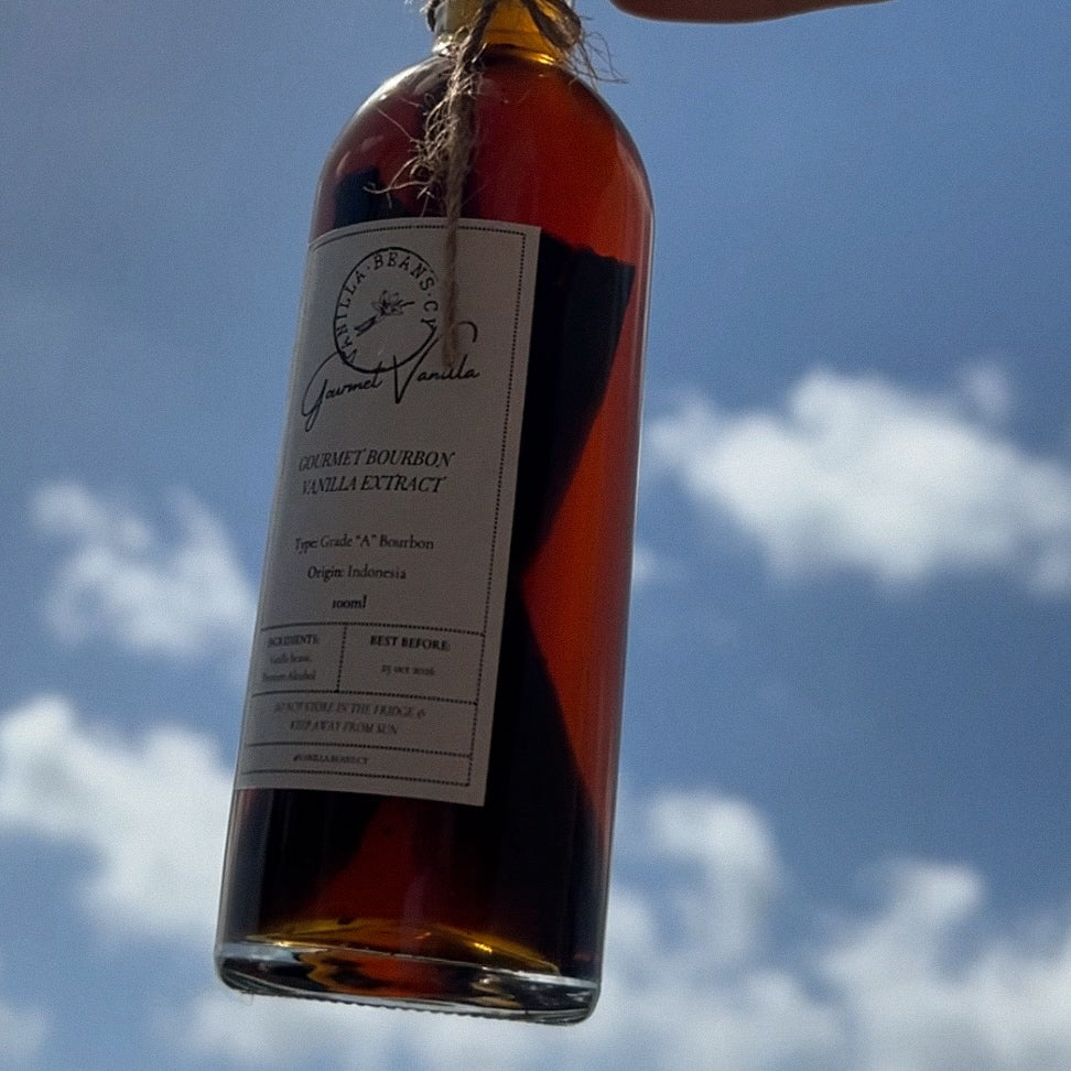 NEW! Raw Bourbon Vanilla Extract with Whole Bean (~100ml)