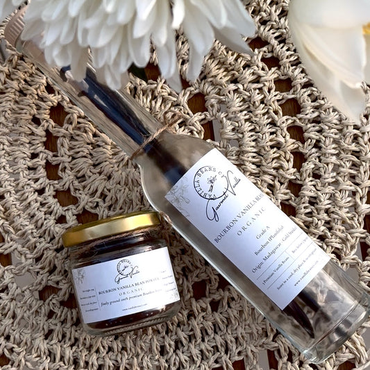 ✨ DEAL DUO! 🍨 The Ultimate Vanilla Bundle – Experience Vanilla Powder & Raw Beans in Its Purest Form