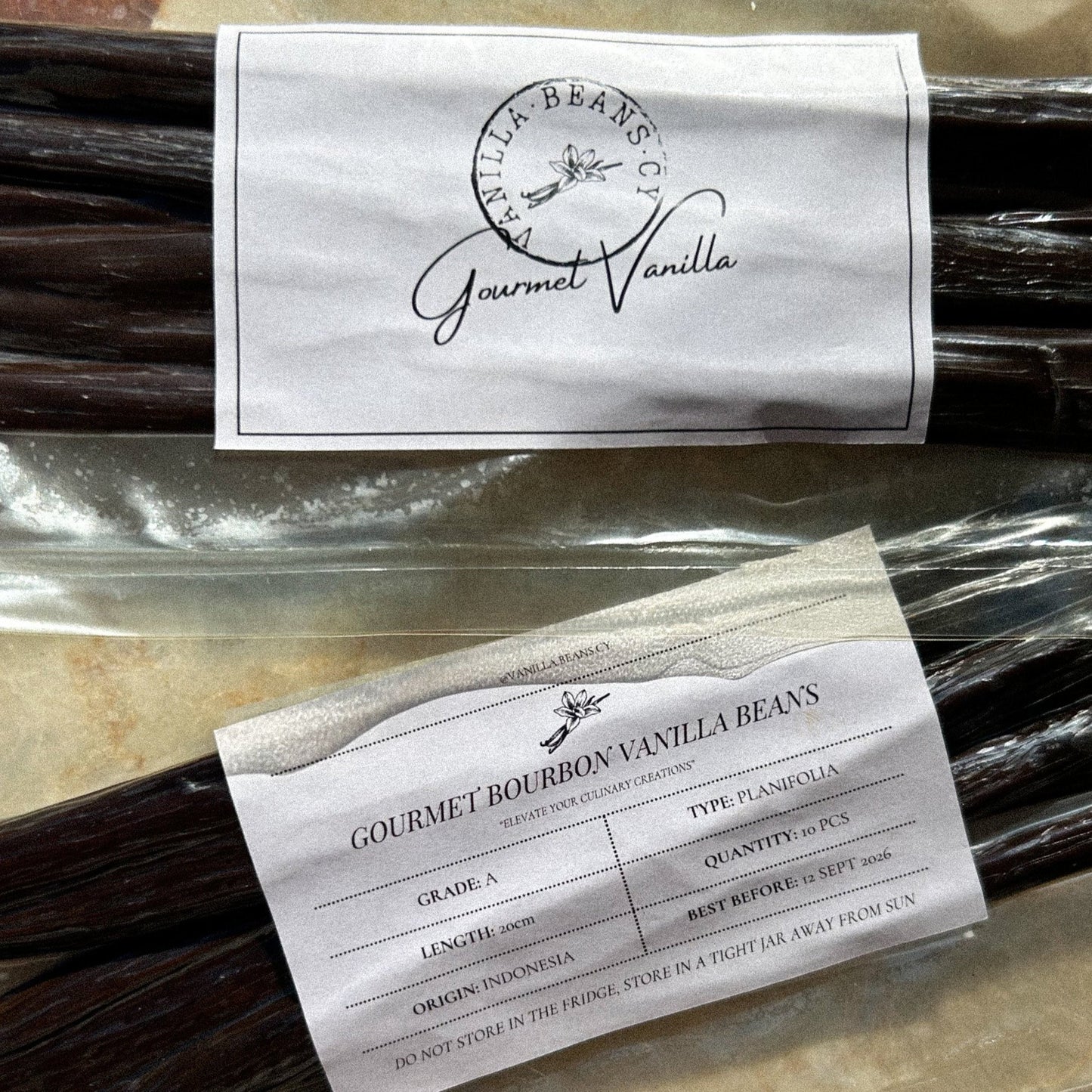 10 Premium Grade "A" Bourbon Vanilla Beans (~56g)